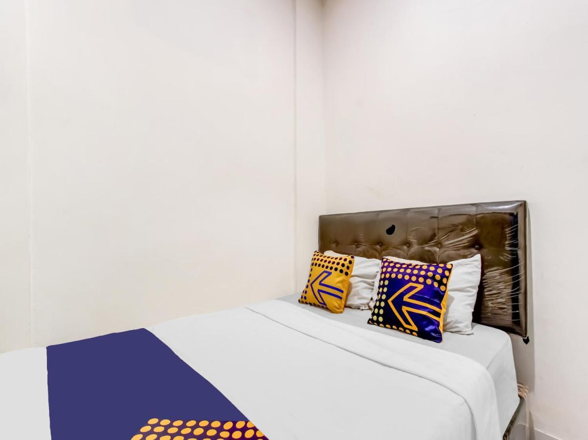 Oyo Life 91374 Asia Stay Semarang Syariah Экстерьер фото