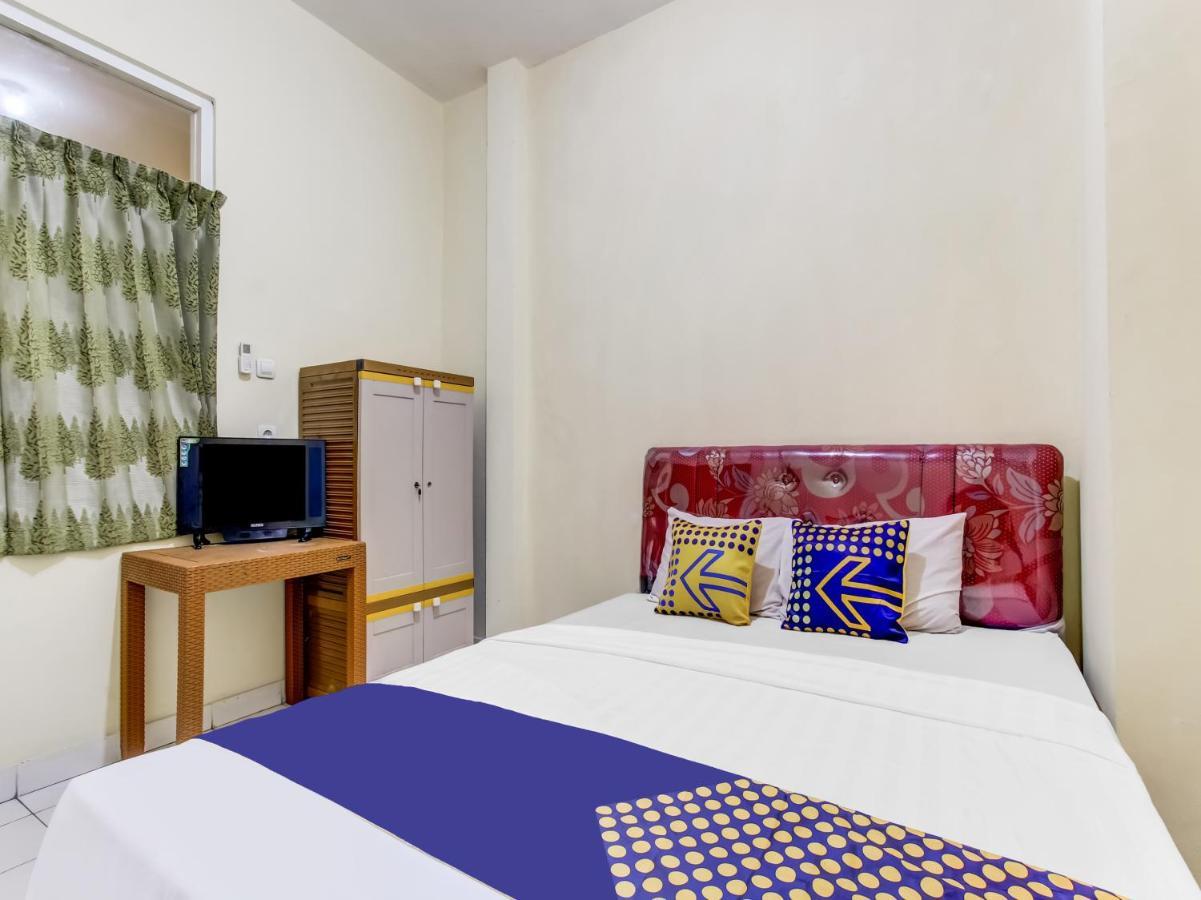 Oyo Life 91374 Asia Stay Semarang Syariah Экстерьер фото
