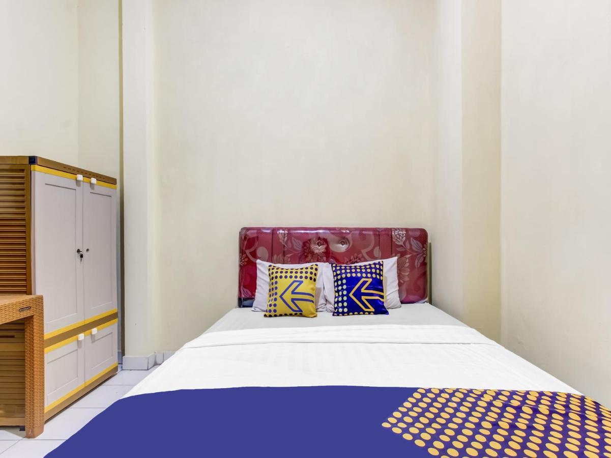 Oyo Life 91374 Asia Stay Semarang Syariah Экстерьер фото