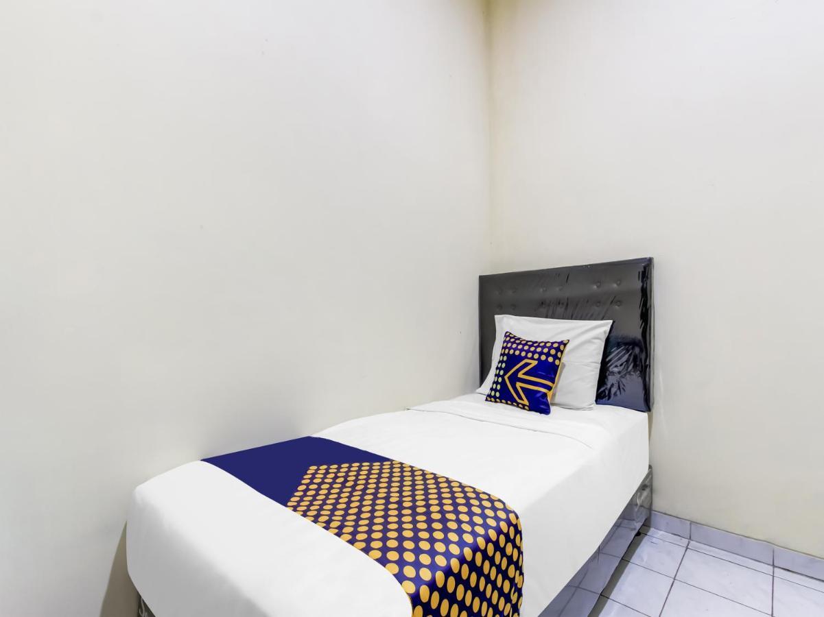 Oyo Life 91374 Asia Stay Semarang Syariah Экстерьер фото